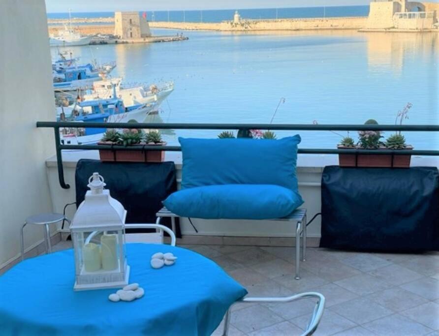 Emozioni Dal Porto Apartman Trani Kültér fotó