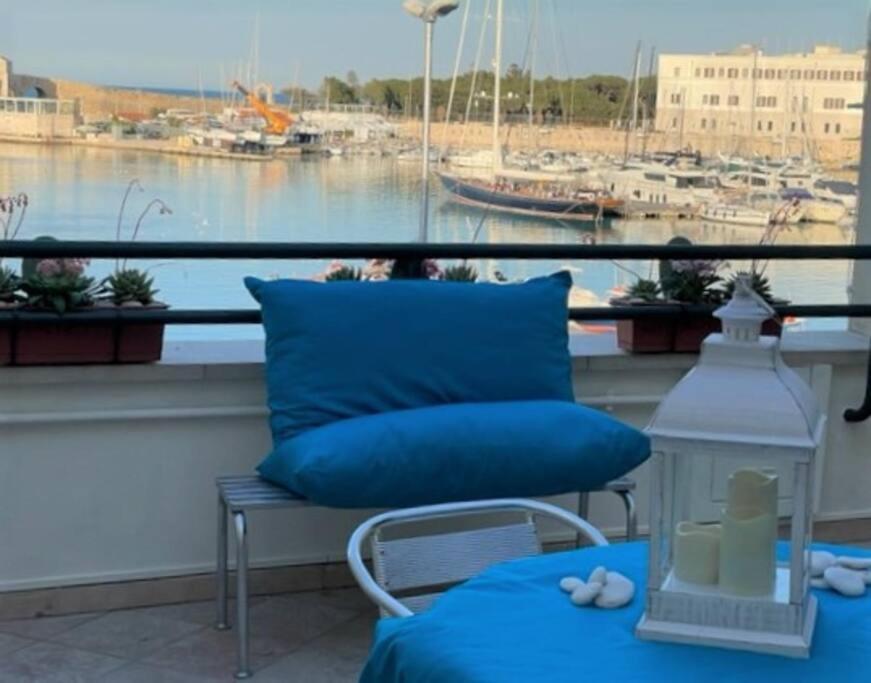 Emozioni Dal Porto Apartman Trani Kültér fotó